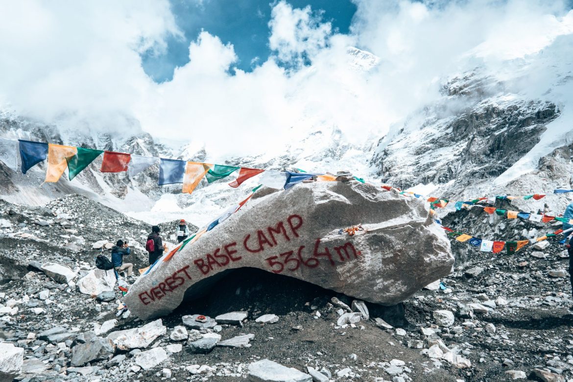 Covid habría llegado al Campo Base del Everest