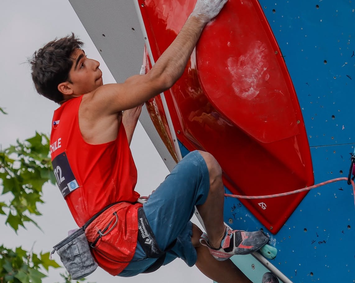 Joaquín Urrutia se instaló en semifinales de la WCS